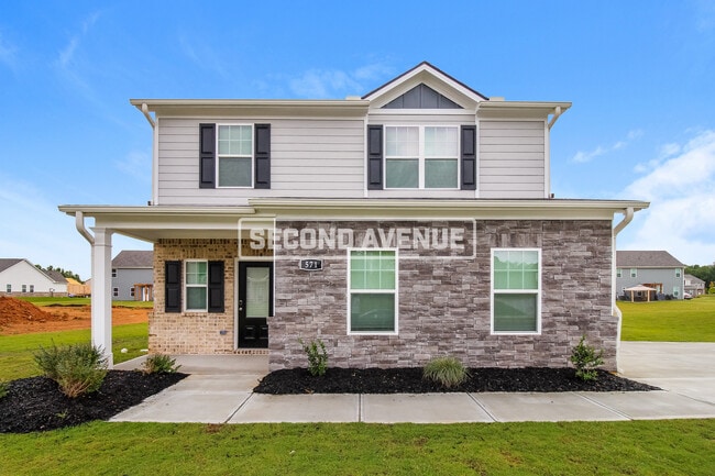 Building Photo - 571 Meadows Farm Dr