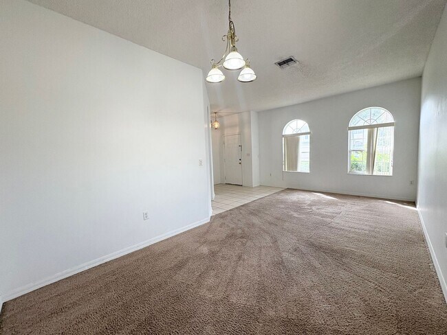 Building Photo - Fantastic Lake Nona area 4 BR 2 BA home in...