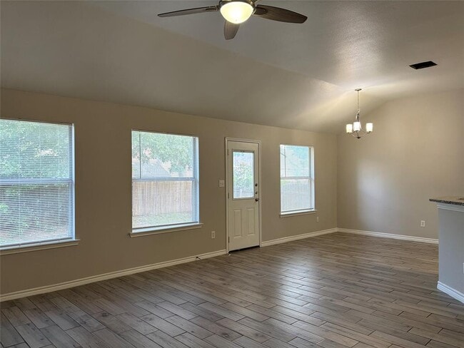 Building Photo - 2405 Wisteria Way
