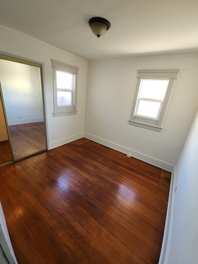 bedroom 3 - 1622 S Campbell Ave