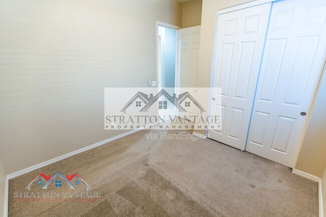 Building Photo - 4179 E Cynthia St