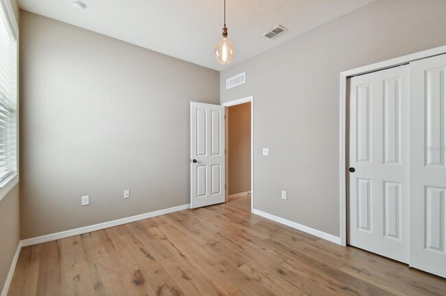 3rd Bedroom (2) - 10606 Laguna Plains Dr