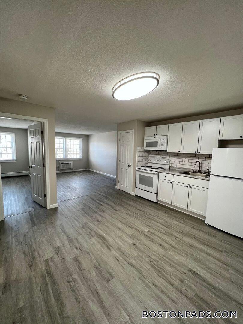 Building Photo - 105 Ridgewood Ln