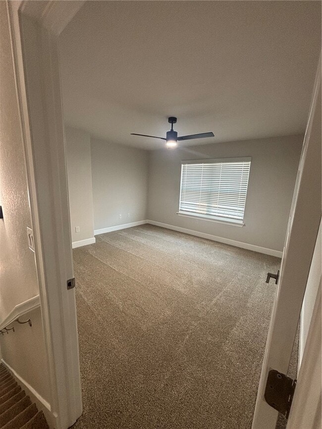 Building Photo - 3009 SW Lovely Ln