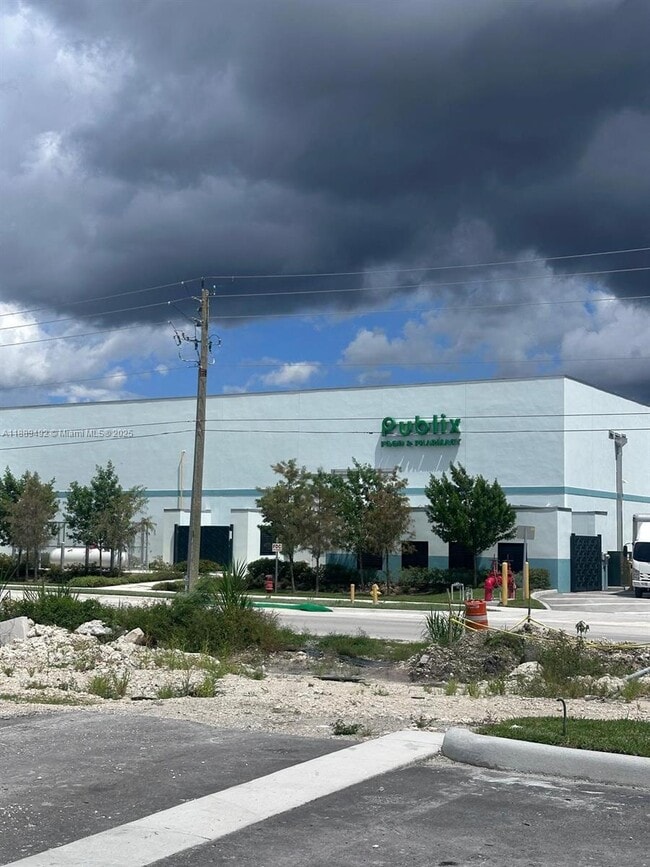 Building Photo - 1183 1st Ter