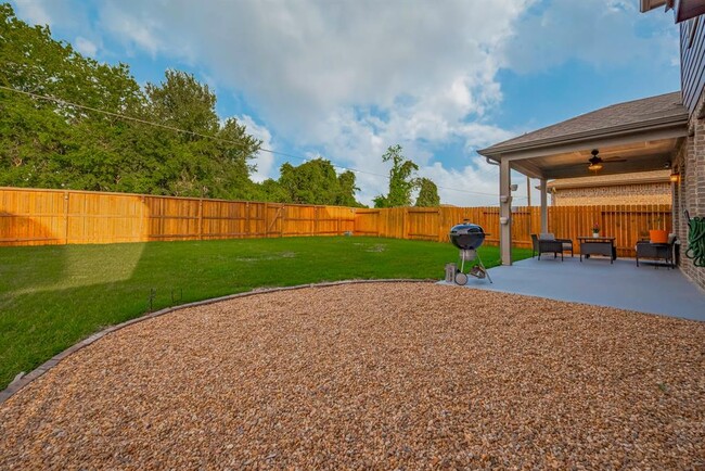Building Photo - 3114 Calla Lily Trl