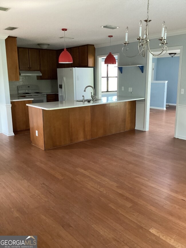 Building Photo - 2902 Plantation Dr
