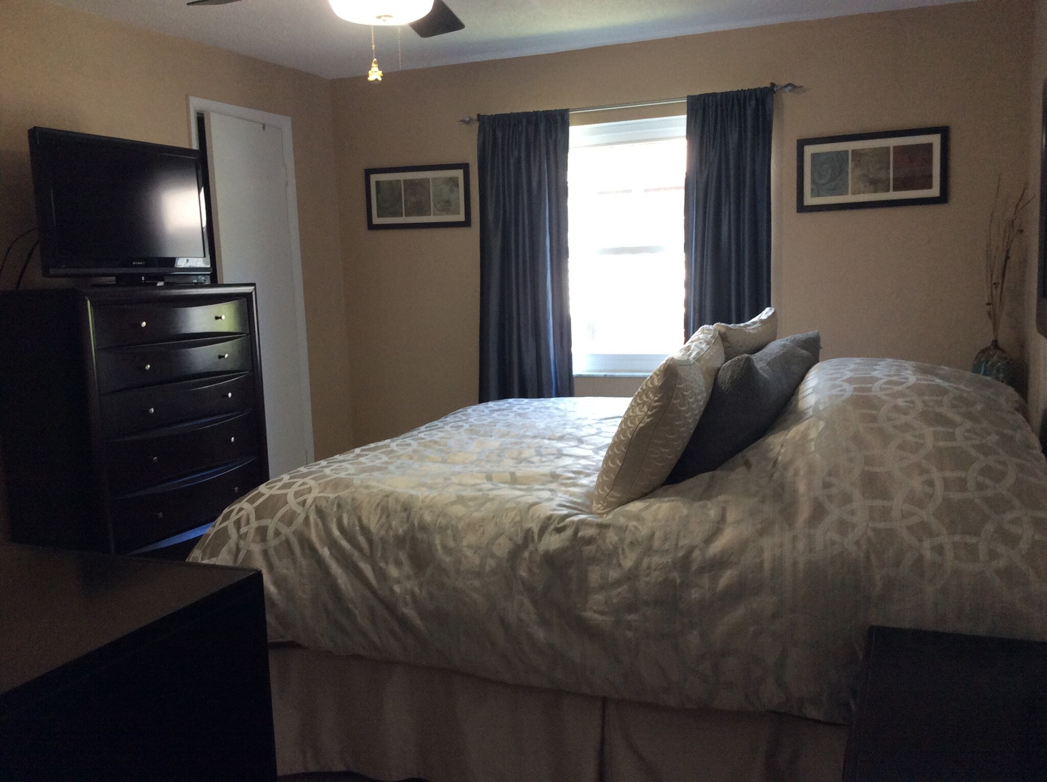 Building Photo - 533 Legume Drive