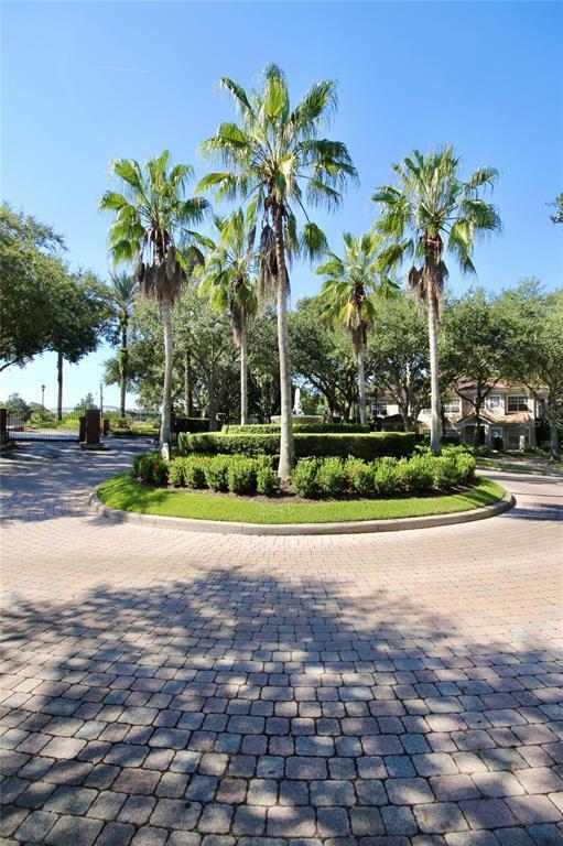 Building Photo - 913 Arbor Lakes Cir