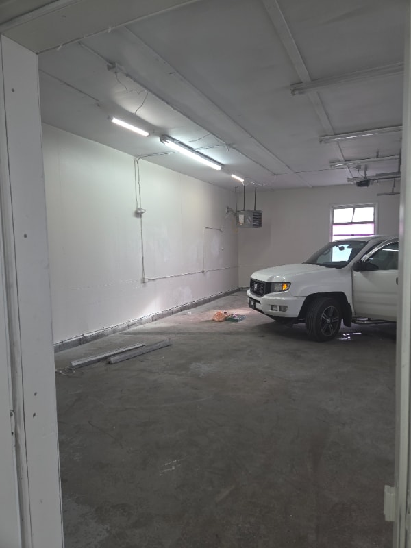 Building Photo - 8464 Cleveland Ave NW