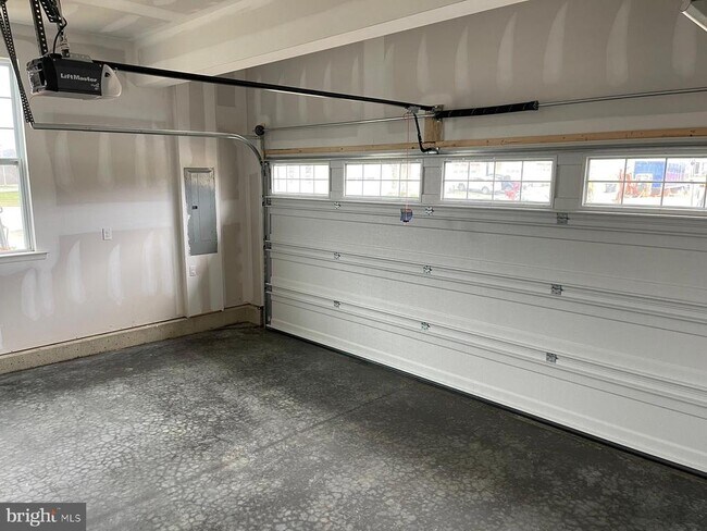 Building Photo - 30 S Tompkins Square