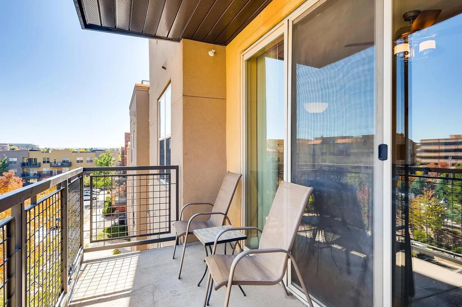 Building Photo - 9021 E Dry Creek Rd