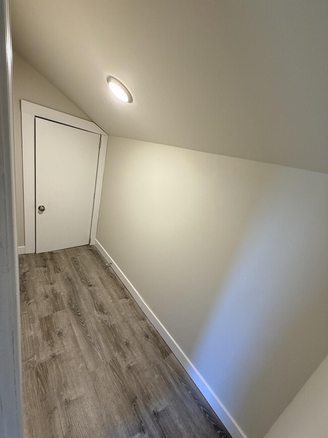 Building Photo - 1701 Hanover Blvd