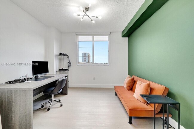 Building Photo - 18800 NE 29th Ave