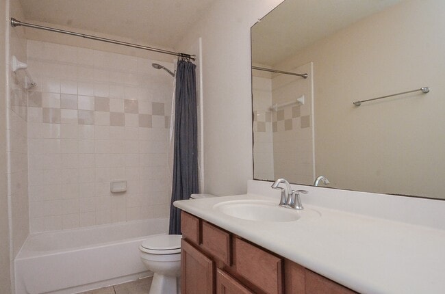 Building Photo - 5218 Lacey Oak Meadow Dr