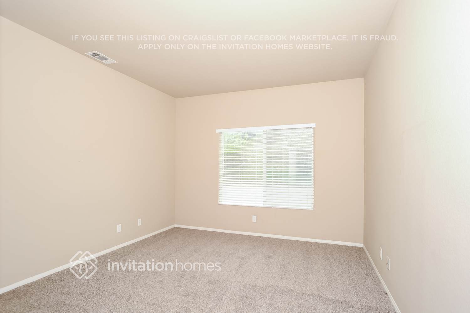 Building Photo - 4208 Sungate Dr