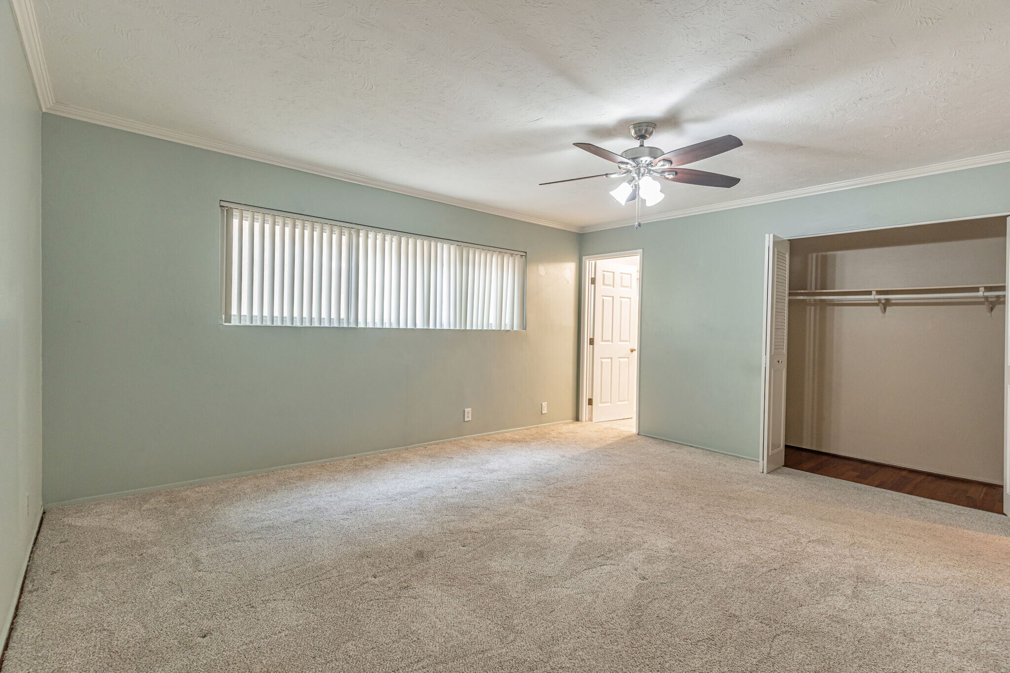 Building Photo - 382 Coronado Ave