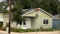 Building Photo - 2389 Lawton Ave