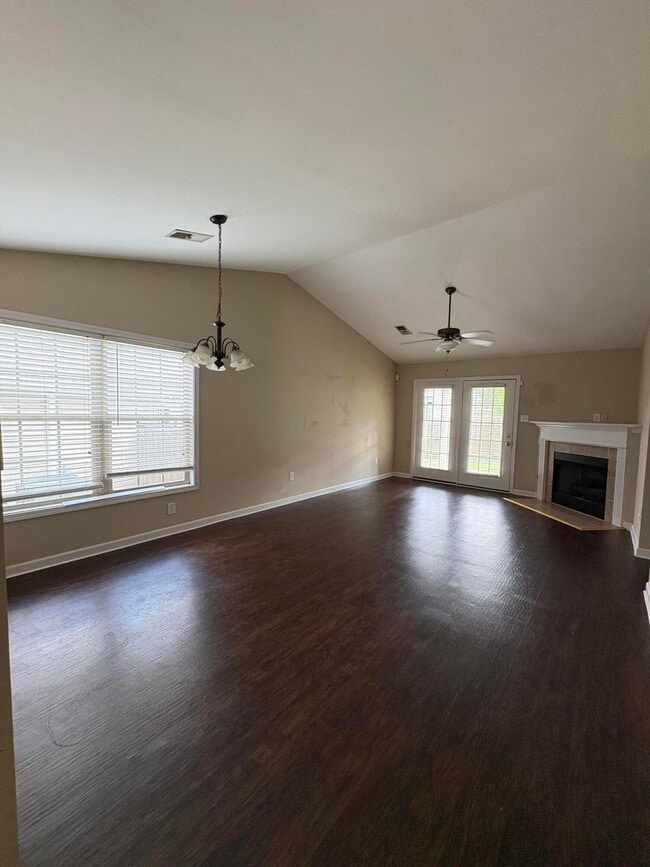 Building Photo - 2576 Moray Pl