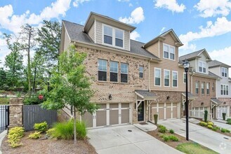 Building Photo - 2452 Coosa Vly