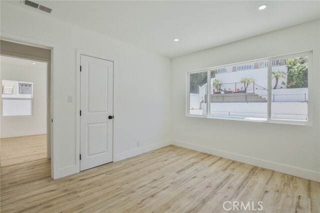 Building Photo - 204 Vía Colusa