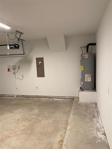 Building Photo - 1624 Pne Vly Dr