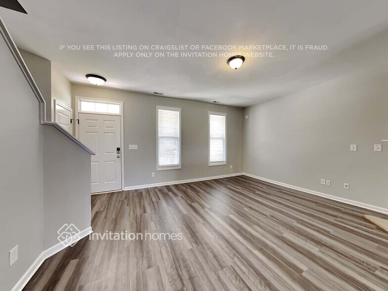 Building Photo - 237 Haywood Ln