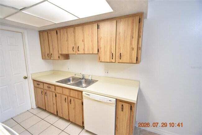 Building Photo - 409 Big Cedar Way