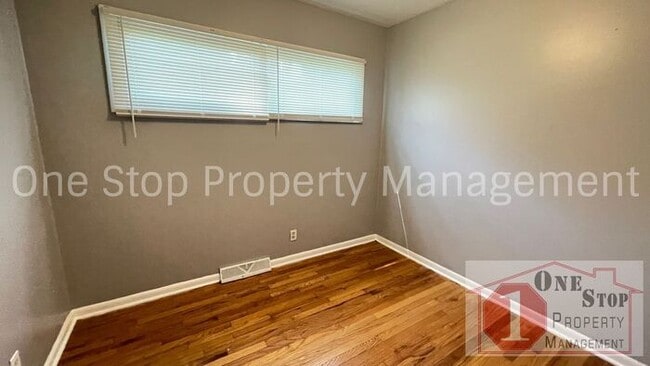 Building Photo - Beautifully 3 Bedroom, 2 Bath home in Rayt...
