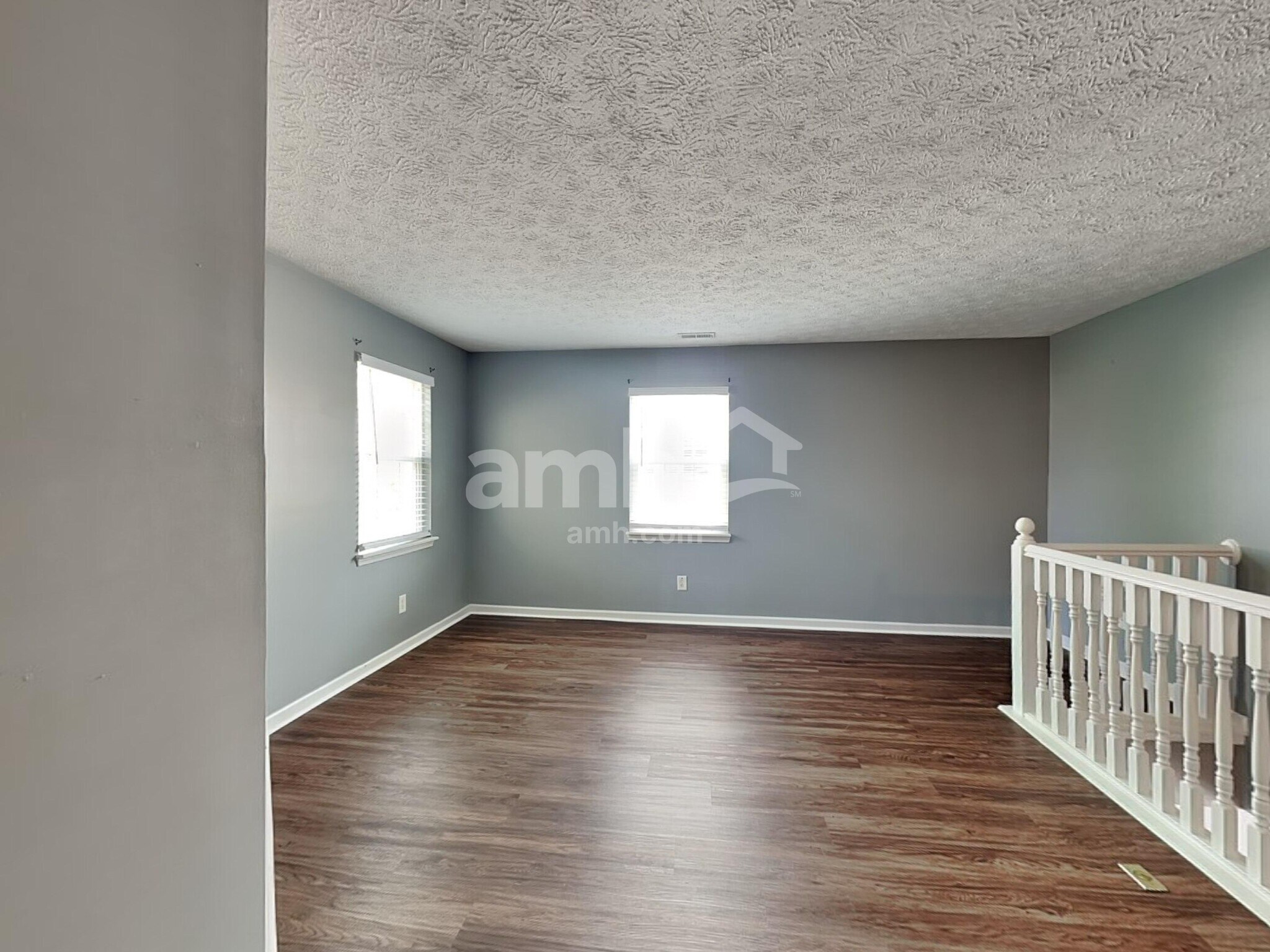 Building Photo - 16705 Greensboro Dr