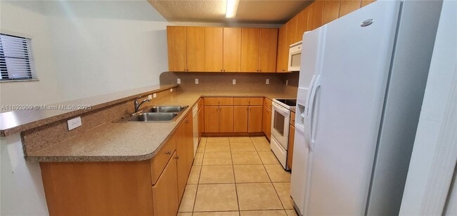 Building Photo - 22811 SW 88th Pl