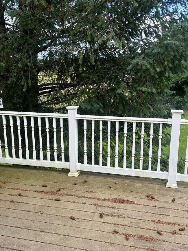 Building Photo - 1085 County Road 4