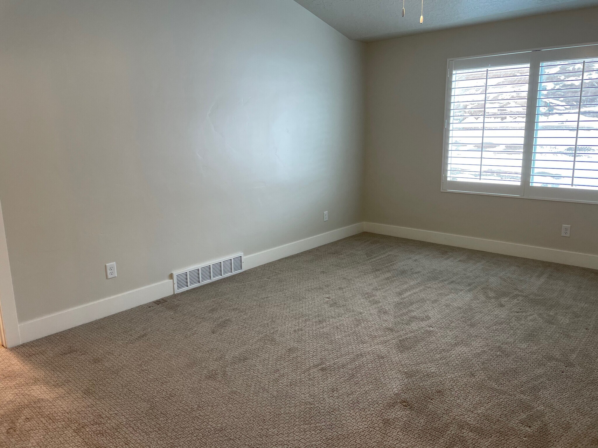 Master Bedroom - 951 W Shadow Brook Ln