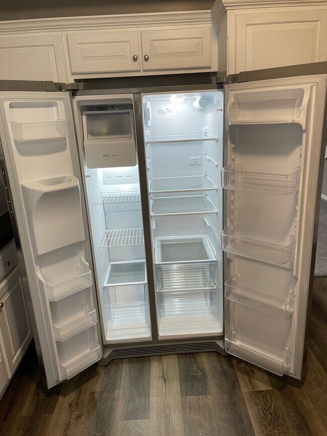 Building Photo - 5100 Hardy Ct