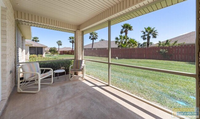 Building Photo - 40 Augusta W