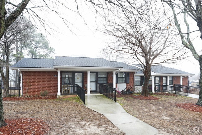 Building Photo - Branson Walk