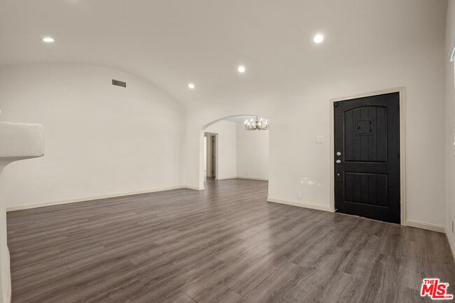 Building Photo - 4417 W 29th St
