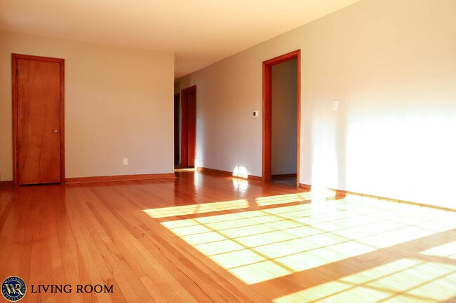 Living Room - 704 McCullum Ave