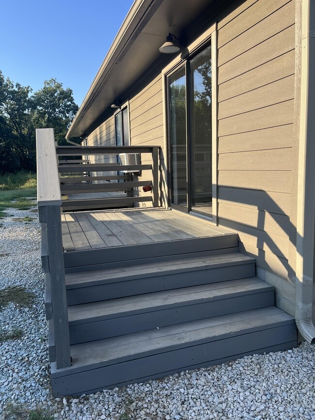 Building Photo - 11654 County Rd 3585