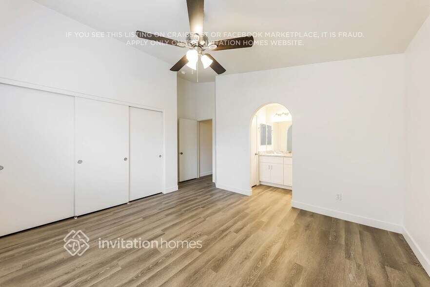 Building Photo - 3010 W Matthew Dr