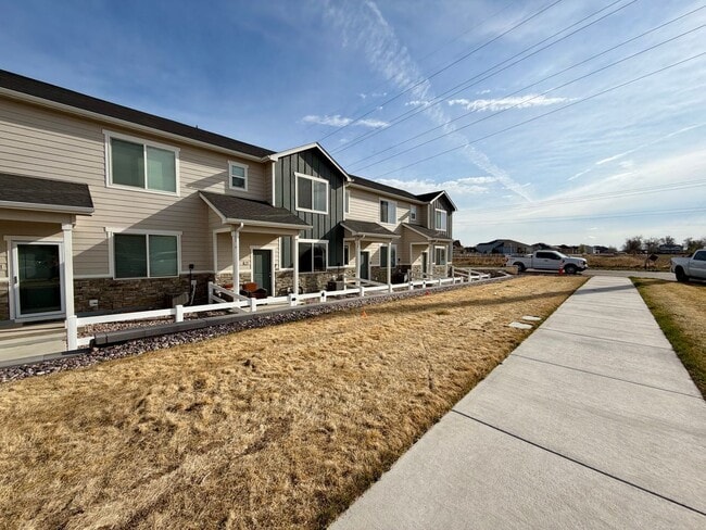 Building Photo - 1353 Reynolds St