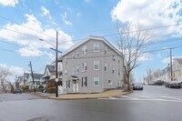 Building Photo - 122-126-126 Marianna St