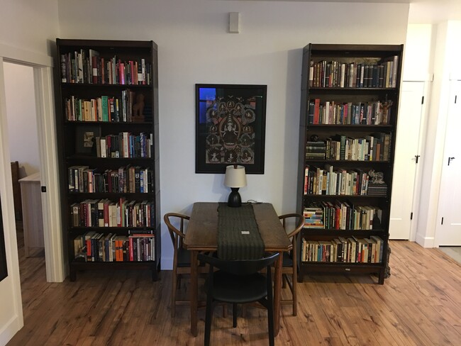 dining area - 328 S Tracy Ave