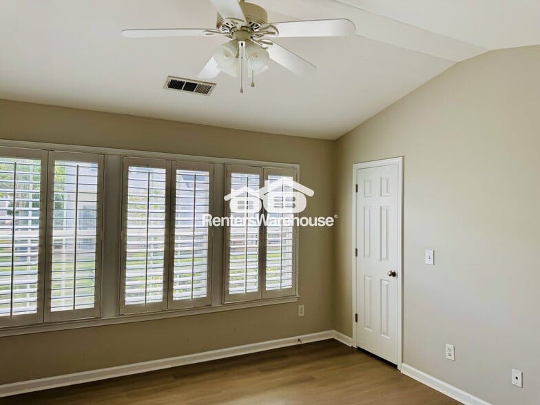 Building Photo - 1047 Prestwyck Ct