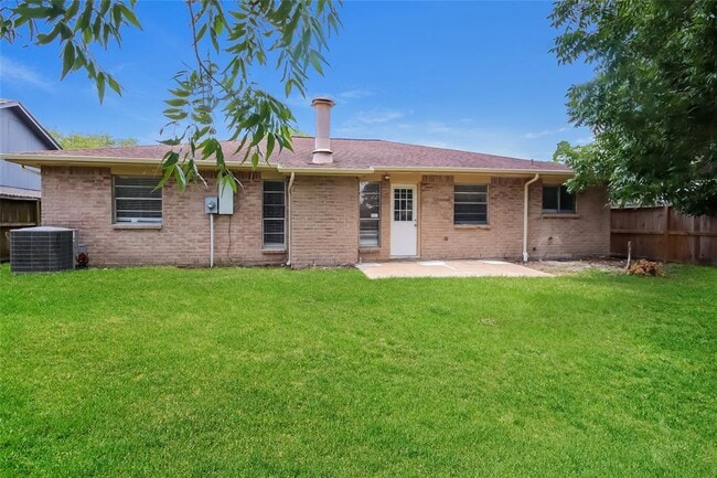 Building Photo - 10307 Rancho Bernardo Ln