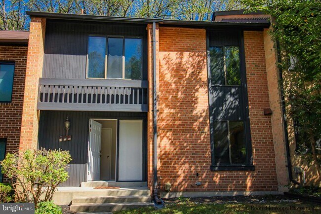 Building Photo - 20423 Meadow Pond Pl