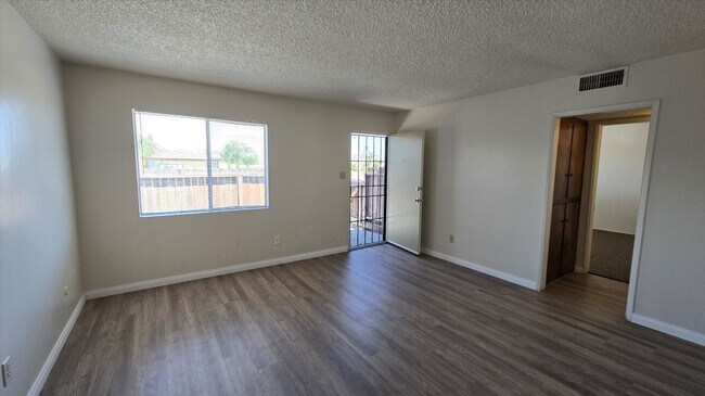 Building Photo - 4705 Buckley Way