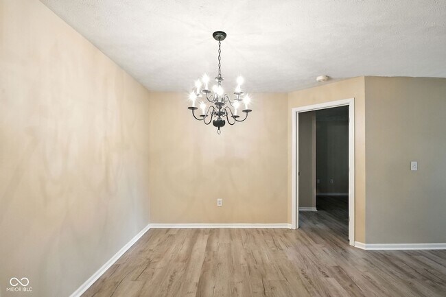 Building Photo - 12598 Tennyson Ln