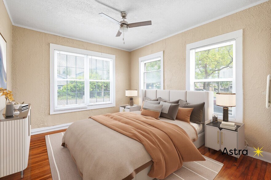 Building Photo - 323 N Westland Ave