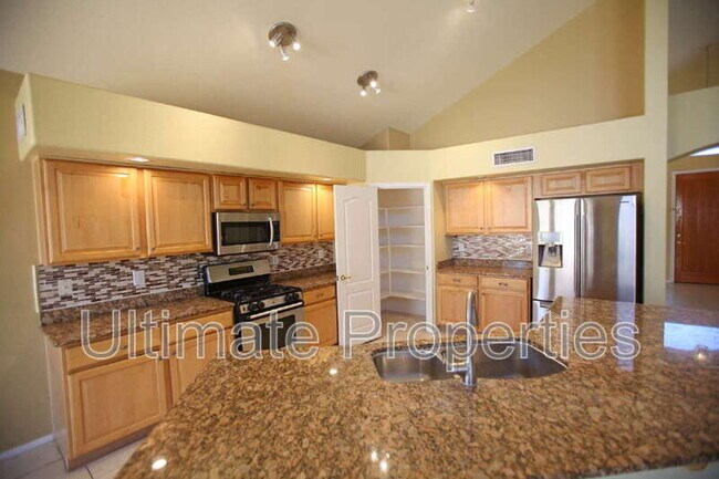 Building Photo - 6336 W Misty Willow Ln